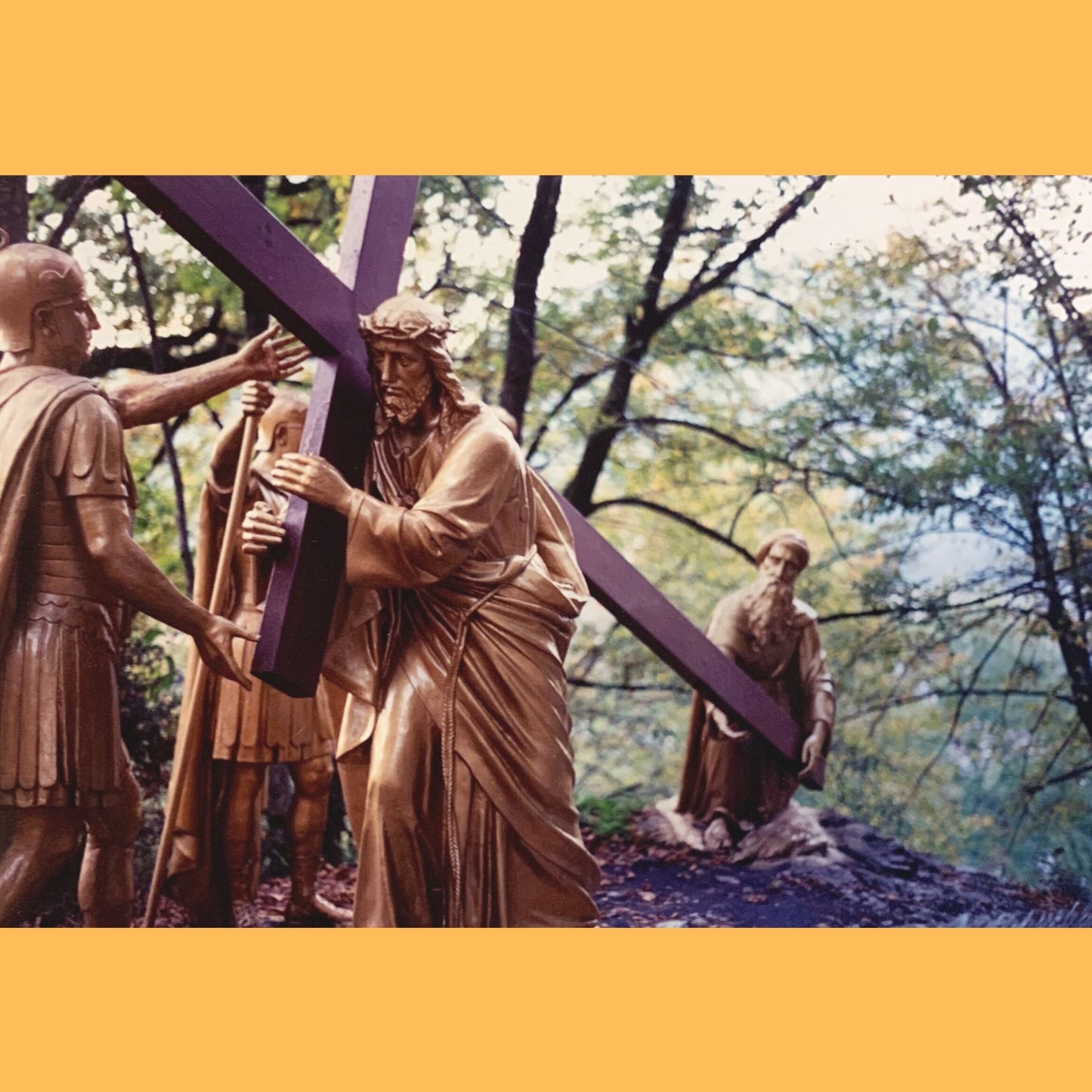 Way of the Cross at Lourdes video download MP4 - Bob and Penny Lord