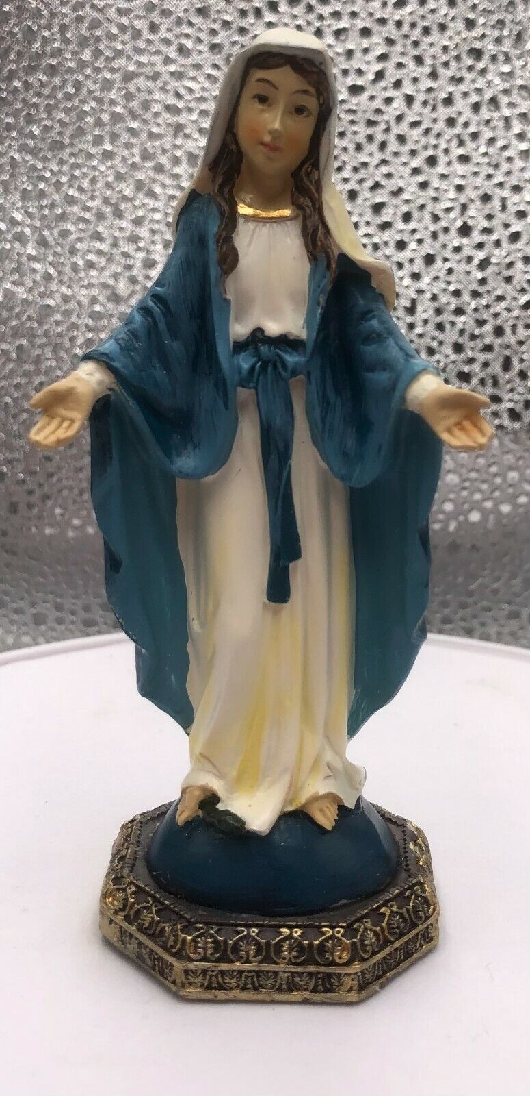 Our Lady of Grace small 4" Statue, New
