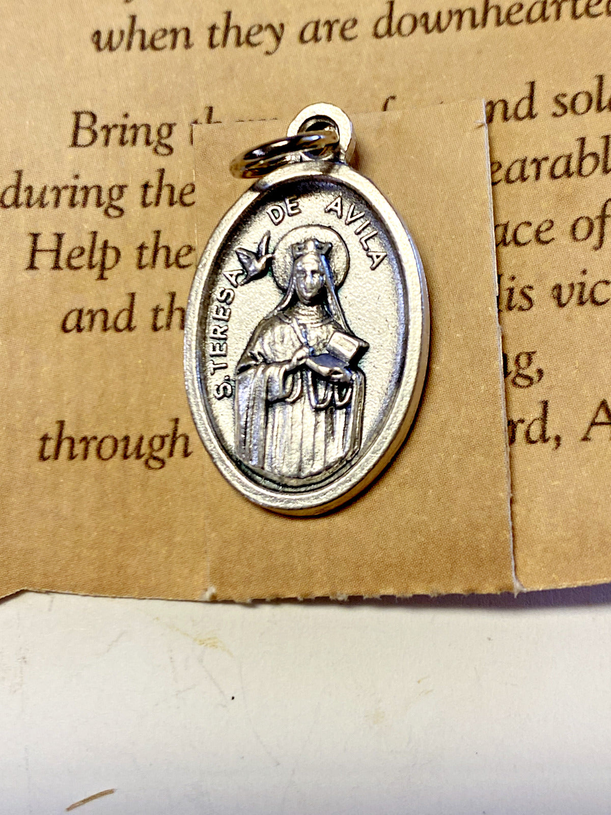Saint Teresa of Avila "Headache, Prayer" Card + Medal, New from Italy - Bob and Penny Lord