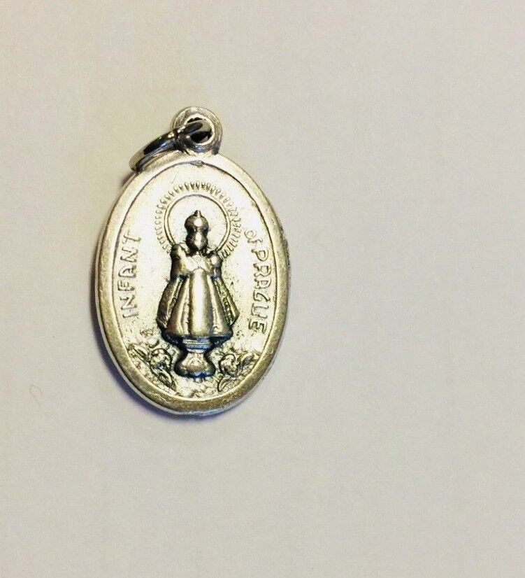 Infant of Prague/Sacred Heart of Jesus Medal, New from Italy - Bob and Penny Lord