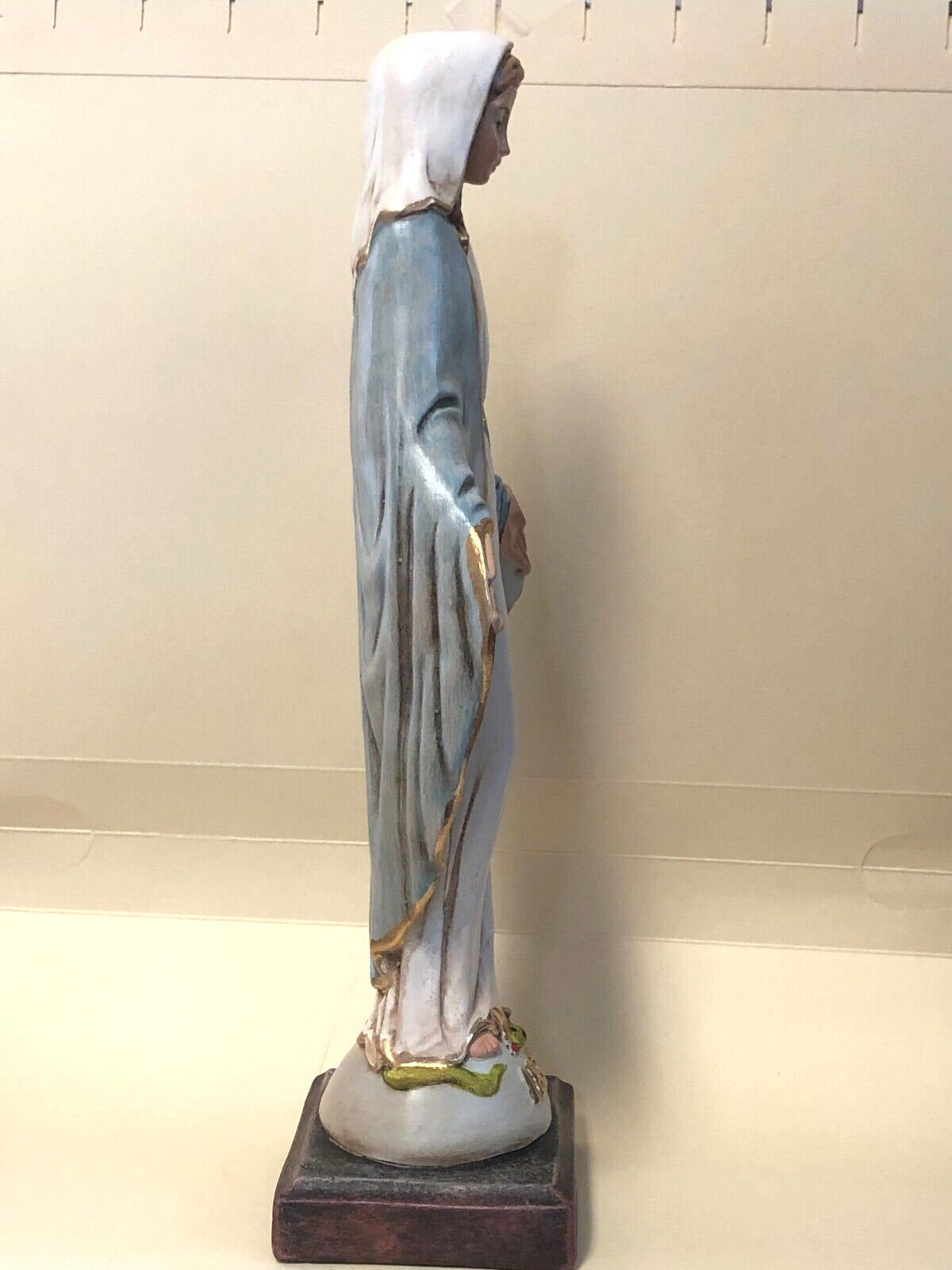 Our Lady of Grace 11.75"  Large Statue, New from Colombia - Bob and Penny Lord