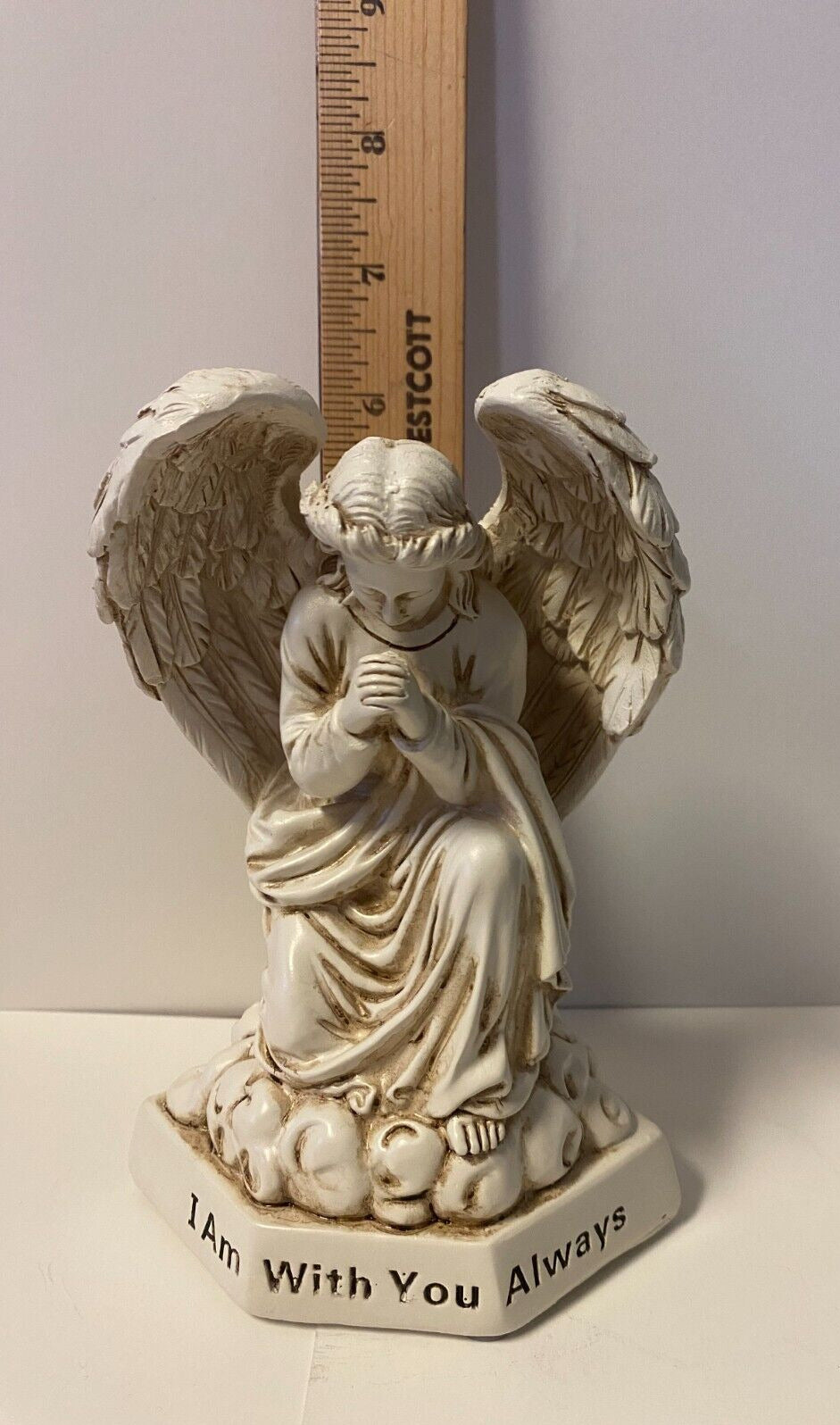 Memorial  Angel 6.25" Figurine, New - Bob and Penny Lord