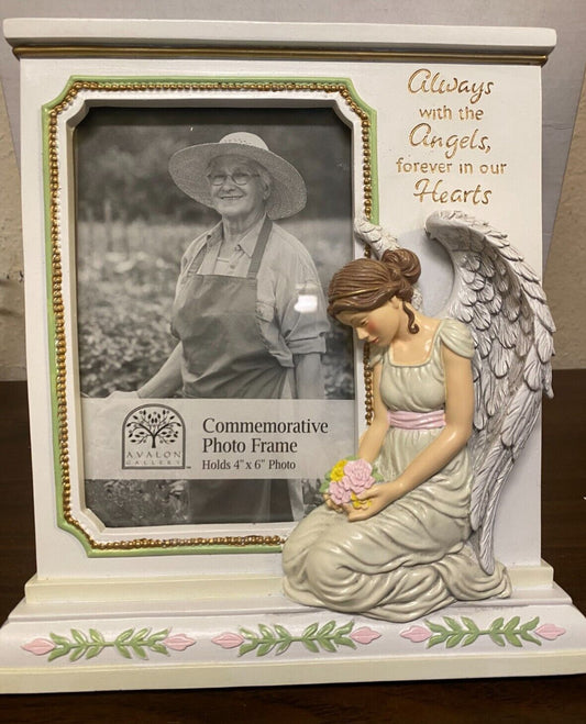 Memorial Kneeling Angel Photo(4"x6") 8" Frame, New - Bob and Penny Lord